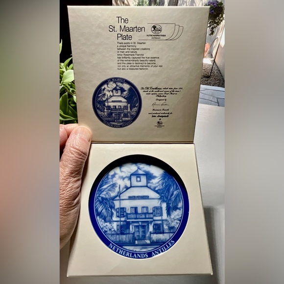🌸 Beautiful Memory of St. Maarten - Fine Miniature Porcelain Plate 🌸 - Picture 4 of 4